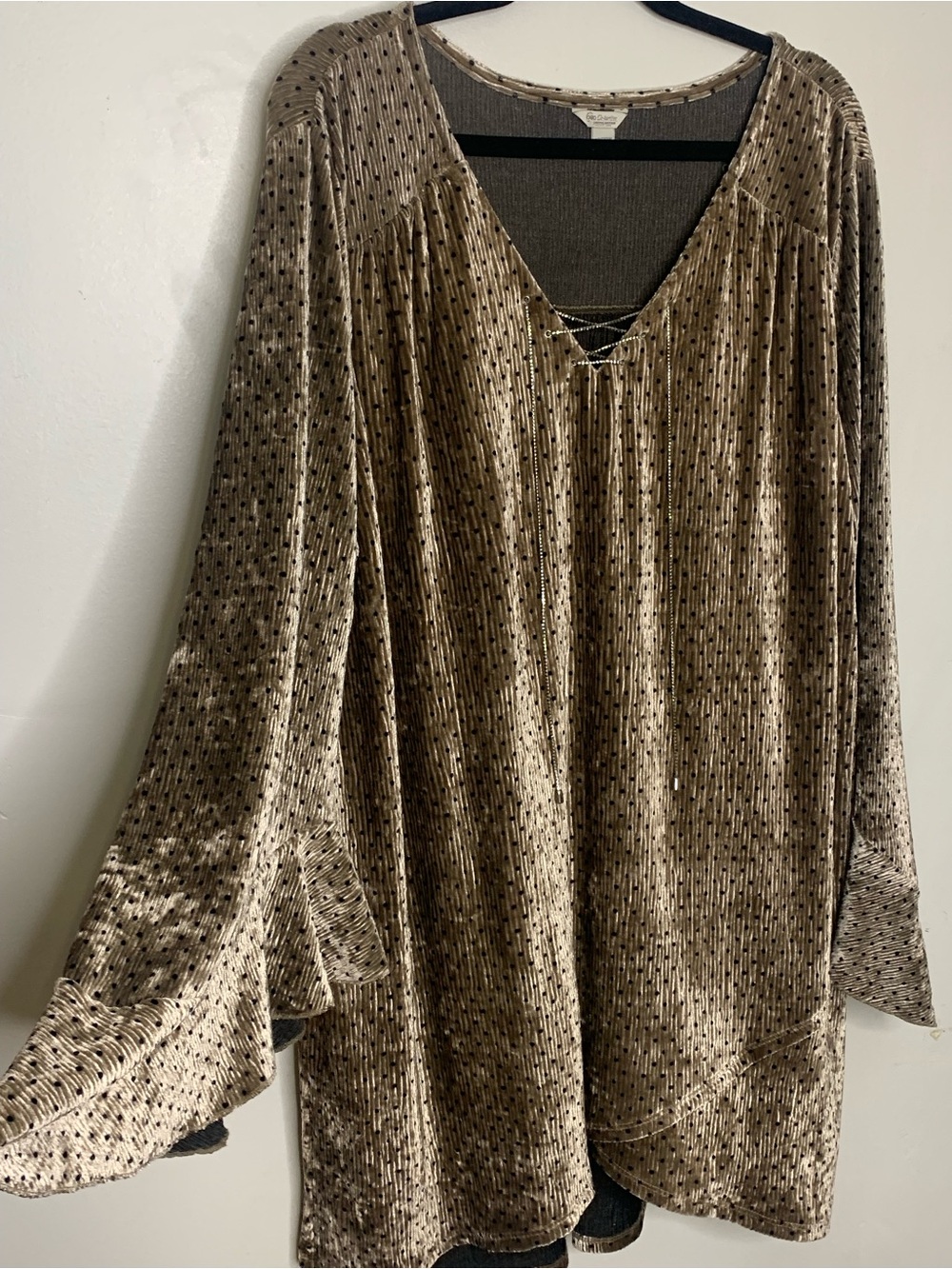 Polka Dot Crushed Velvet V-Neck Bell Sleeve Tunic Top Fall size 20